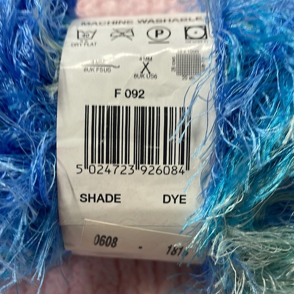 Vintage Sidar Funky Fur Magic Yarn - Picture 4 of 4